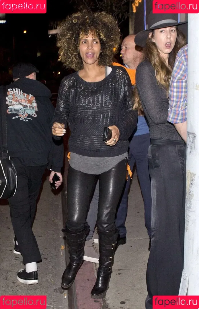 Halle Berry / halleberry / hberry01 Onlyfans Photo Gallery 