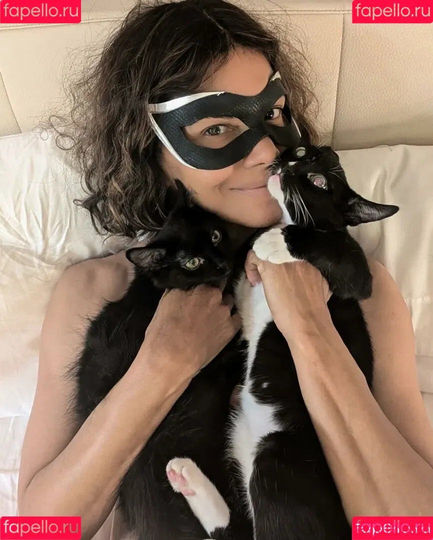 Halle Berry / halleberry / hberry01 Onlyfans Photo Gallery 