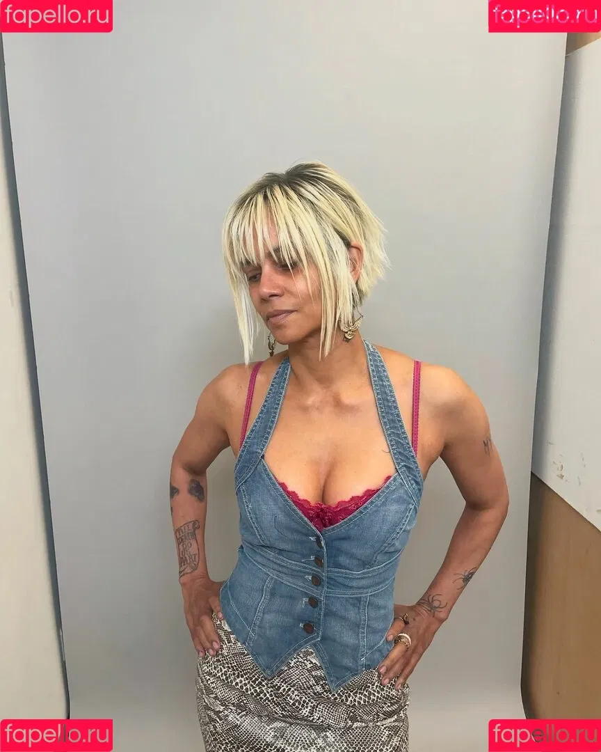 Halle Berry / halleberry / hberry01 Onlyfans Photo Gallery 