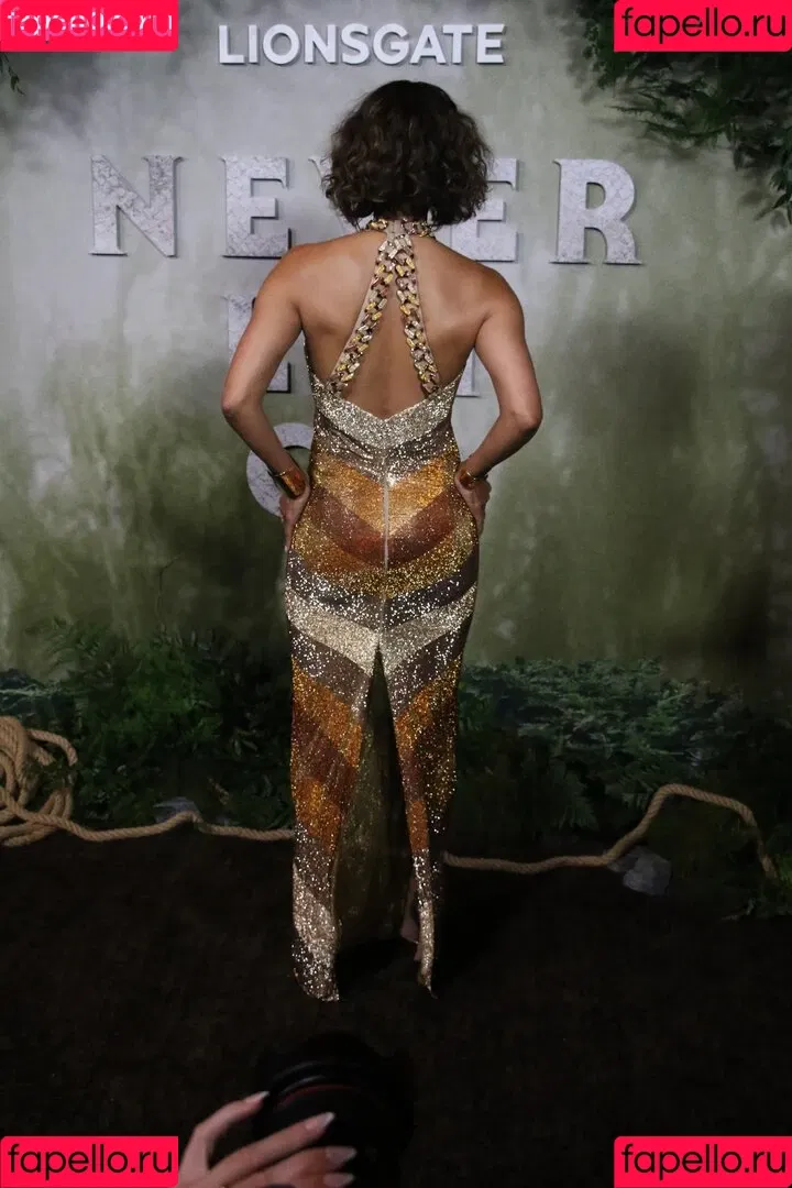 Halle Berry / halleberry / hberry01 Onlyfans Photo Gallery 