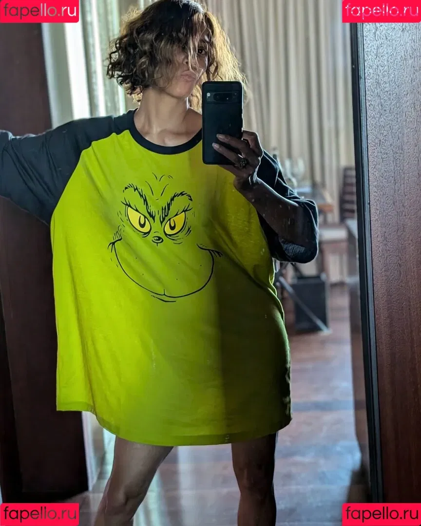 Halle Berry / halleberry / hberry01 Onlyfans Photo Gallery 