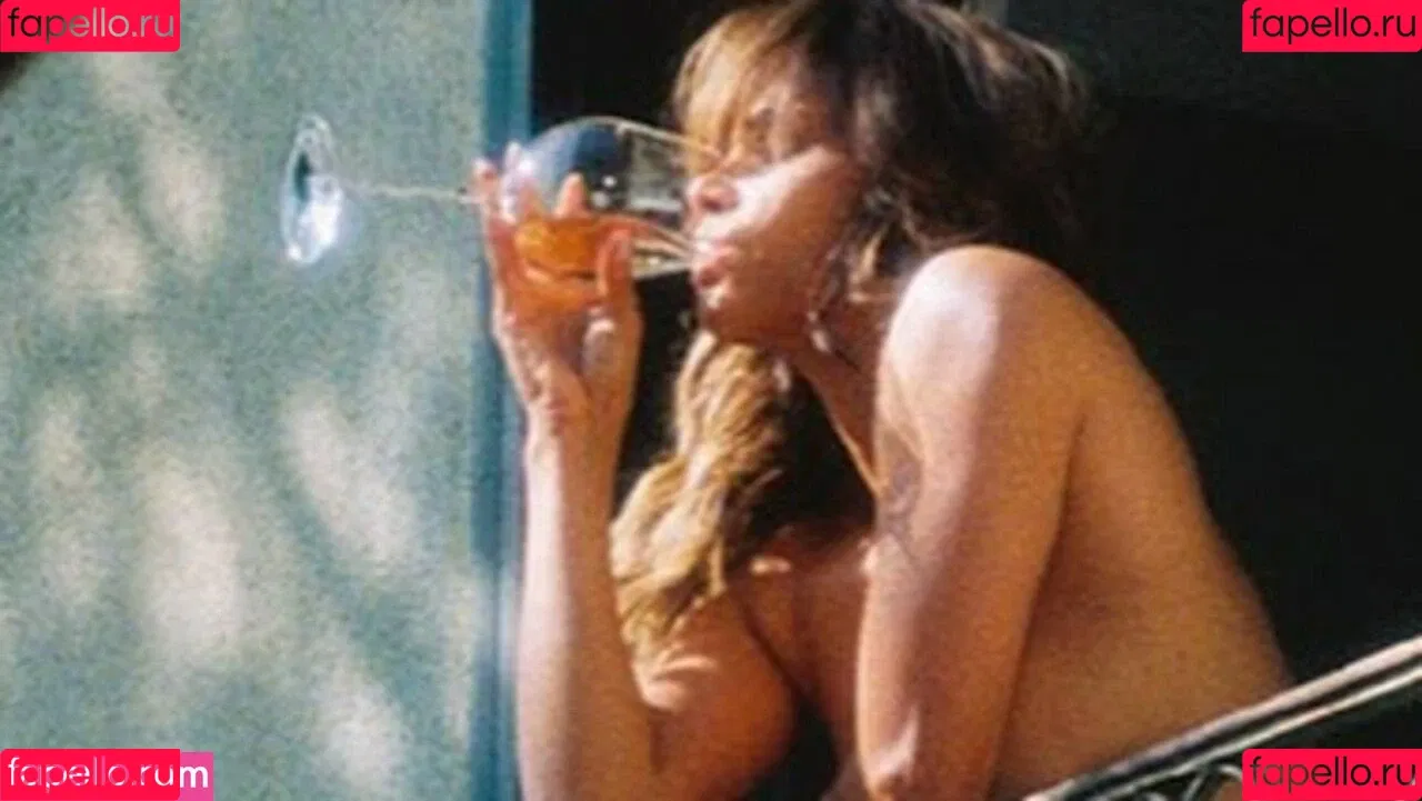 Halle Berry / halleberry / hberry01 Onlyfans Photo Gallery 