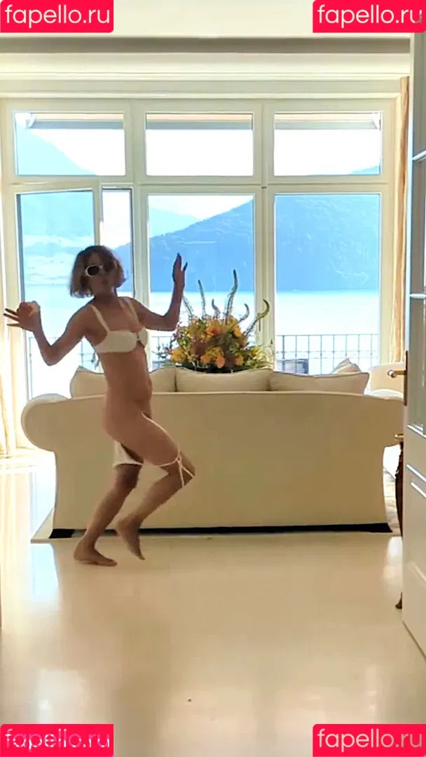 Halle Berry / halleberry / hberry01 Onlyfans Photo Gallery 
