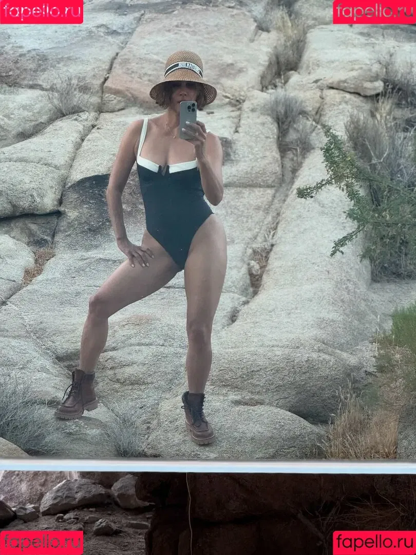 Halle Berry / halleberry / hberry01 Onlyfans Photo Gallery 