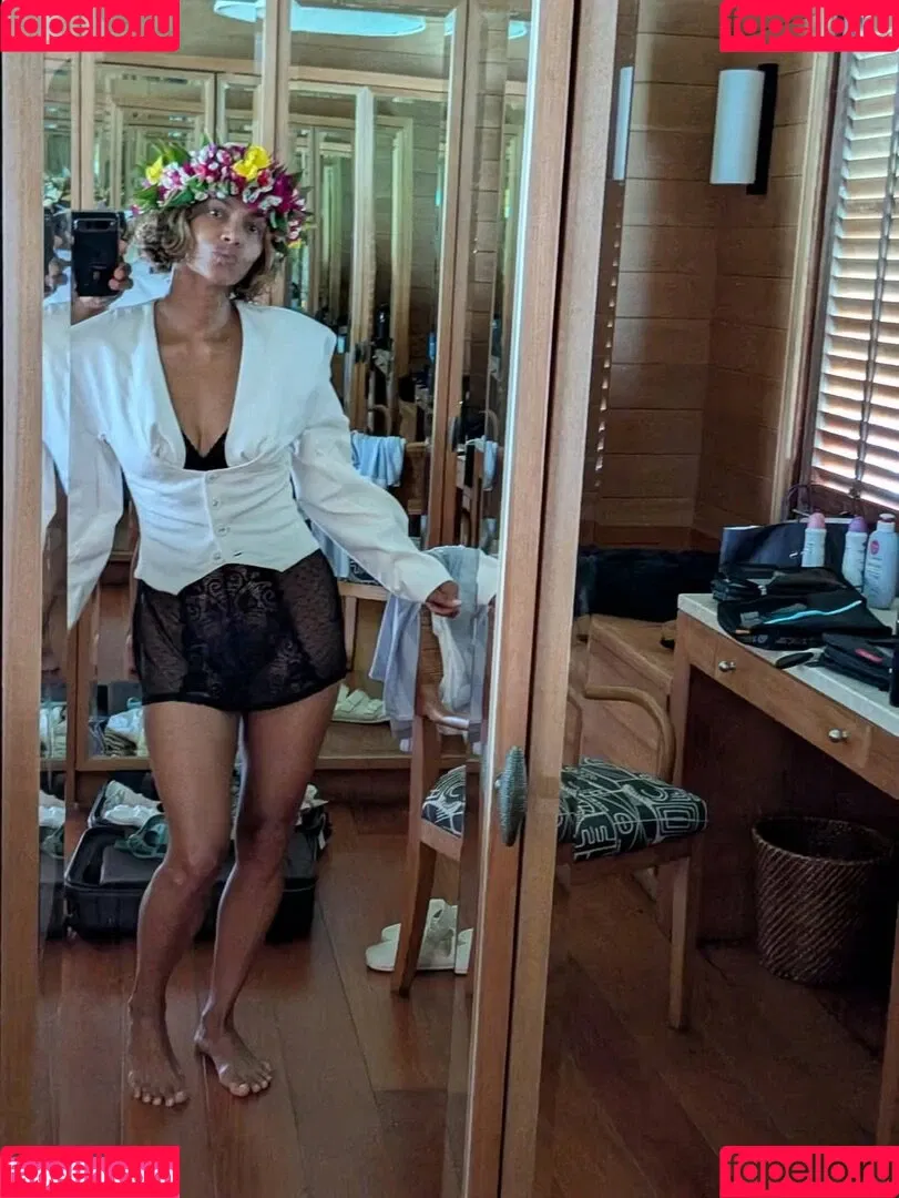 Halle Berry / halleberry / hberry01 Onlyfans Photo Gallery 
