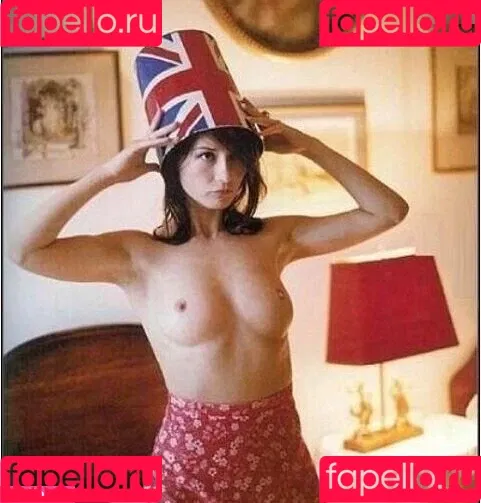 Carice Van Houten / gamethrones / leavecaricealone Onlyfans Photo Gallery 
