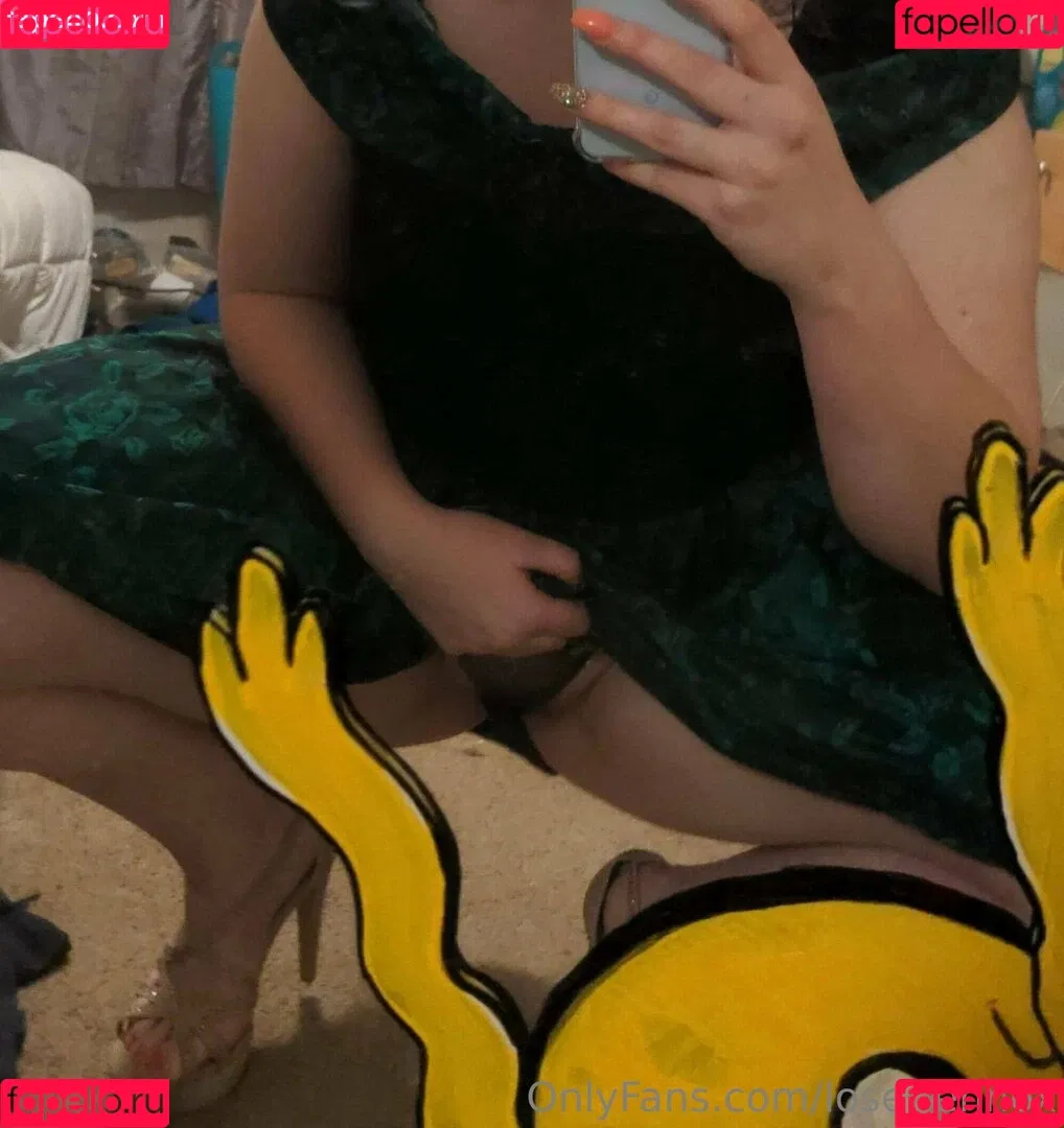 lobeznnox / loserlennox Onlyfans Photo Gallery 