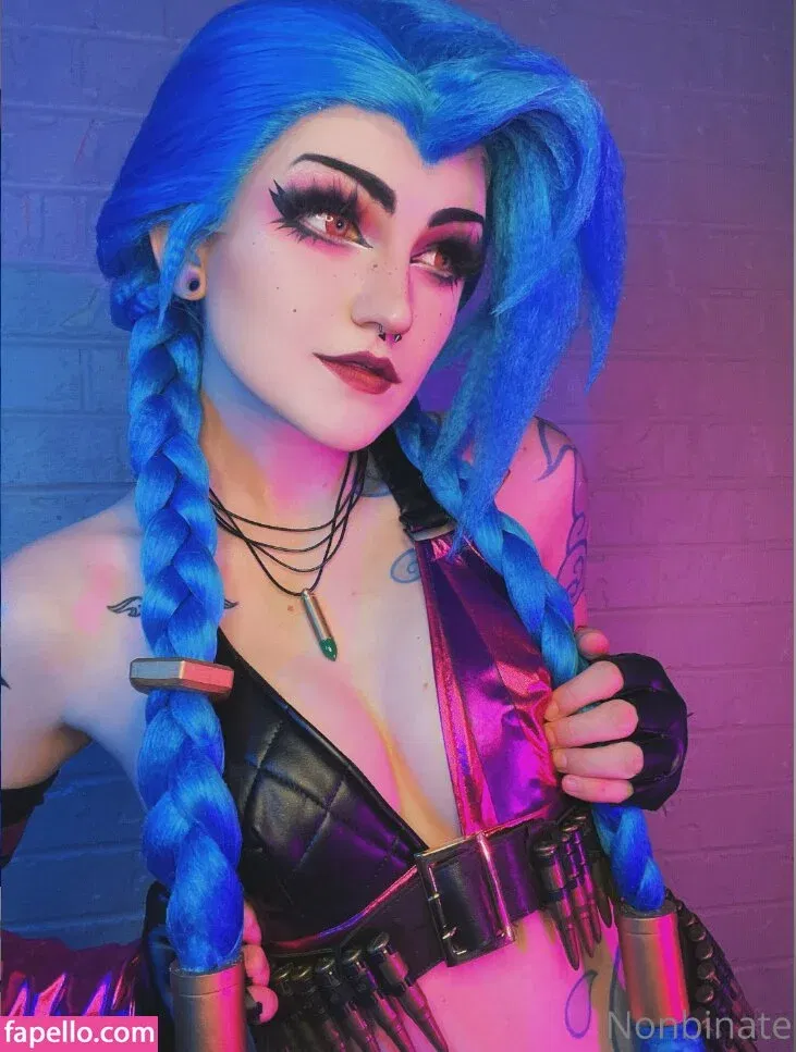 M Blackburn / Nonbinate Onlyfans Photo Gallery 