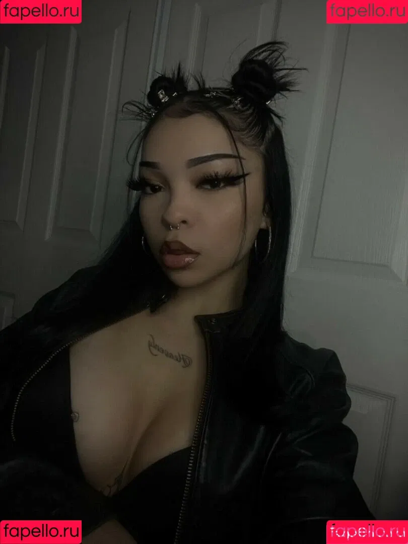 Lei / lei_id0lls / leihardy / siamesestick Onlyfans Photo Gallery 
