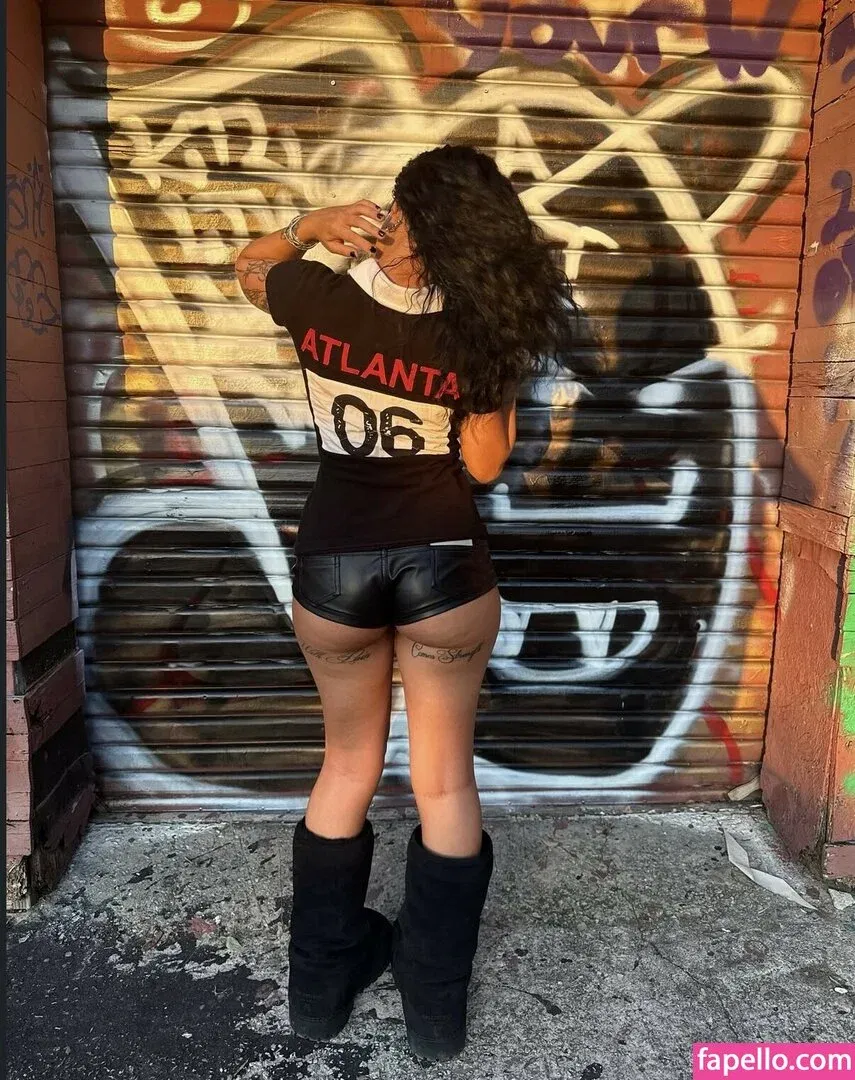 Lei / lei_id0lls / leihardy / siamesestick Onlyfans Photo Gallery 