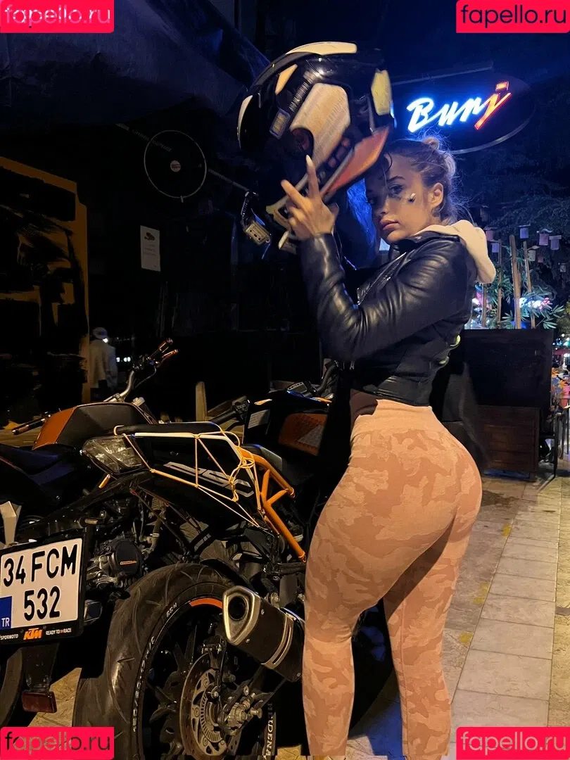 Gizem Bagdacicek / gizembagdacicekk / gizemsavagex / https: Onlyfans Photo Gallery 