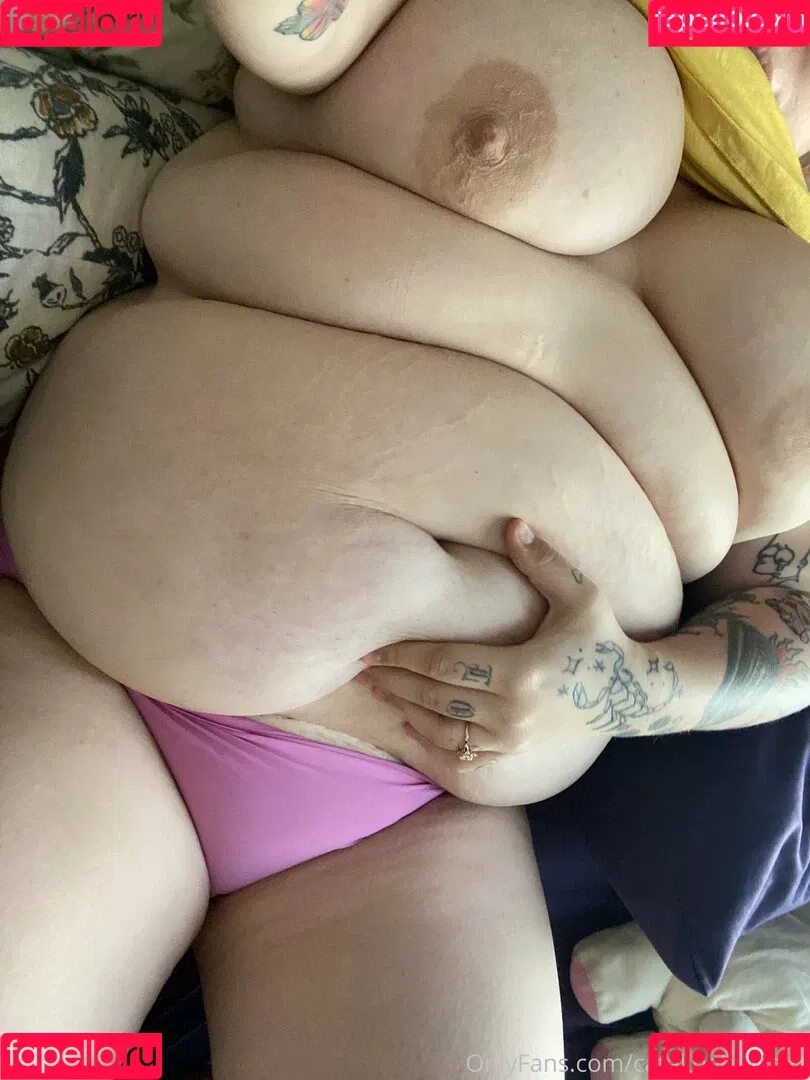 catalinahaldova / hellavelvet Onlyfans Photo Gallery 