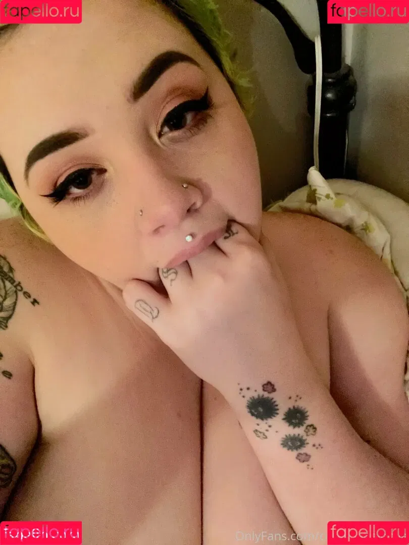 catalinahaldova / hellavelvet Onlyfans Photo Gallery 