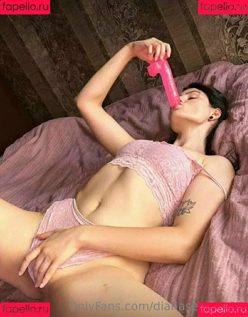 dianasexcam99 / diankazaichionok Onlyfans Photo Gallery 