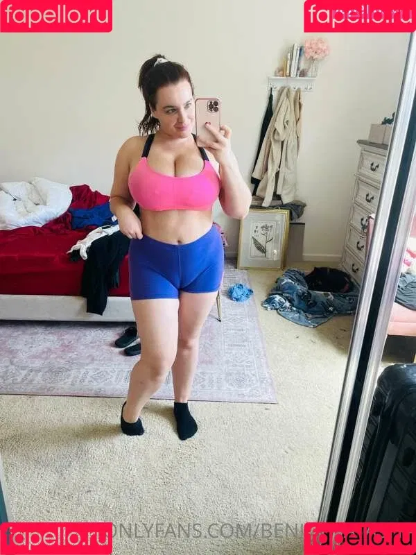 Natasha Nice / benicenatasha / https: / natashaniceofficial__ Onlyfans Photo Gallery 