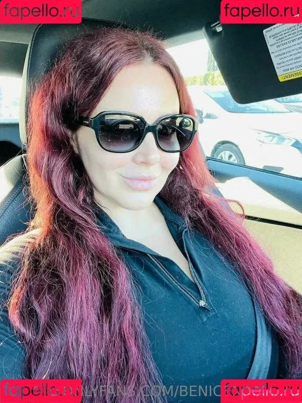 Natasha Nice / benicenatasha / https: / natashaniceofficial__ Onlyfans Photo Gallery 