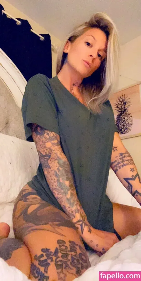 tst149 / tstar5 Onlyfans Photo Gallery 