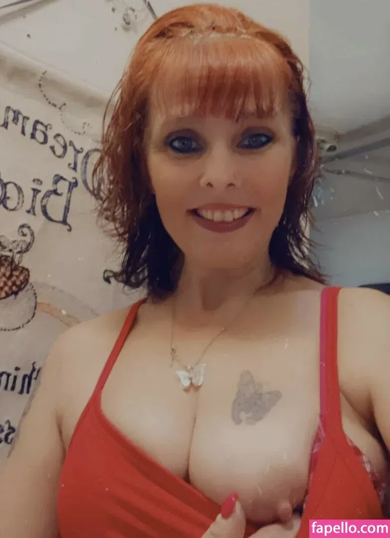 horneywife.premium / hornywifey95 Onlyfans Photo Gallery 