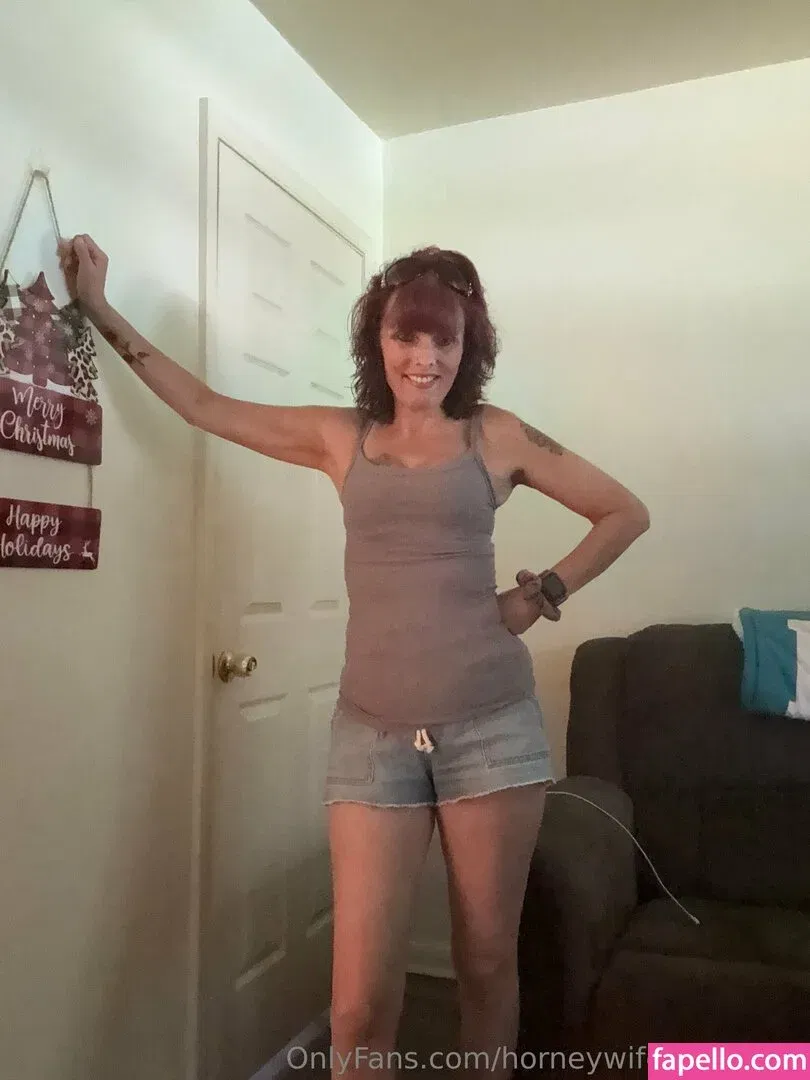 horneywife.premium / hornywifey95 Onlyfans Photo Gallery 