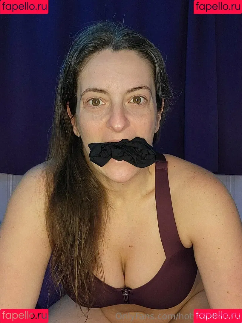 / Casey Donatello / caseydonatello.official / hotwifelife869 / https: Onlyfans Photo Gallery 
