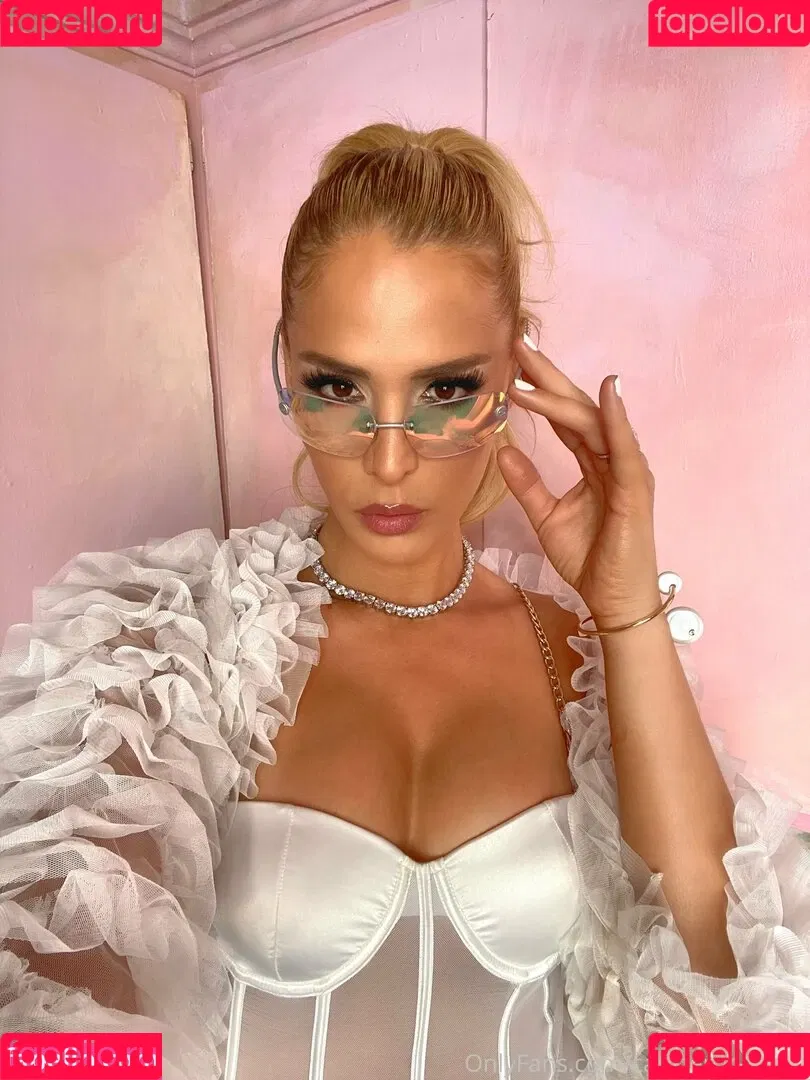 Carmen Carrera / Carmen_Carrera Onlyfans Photo Gallery 