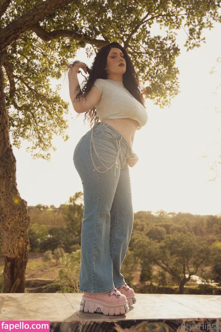 Styxhips / https: / styxhipss Onlyfans Photo Gallery 