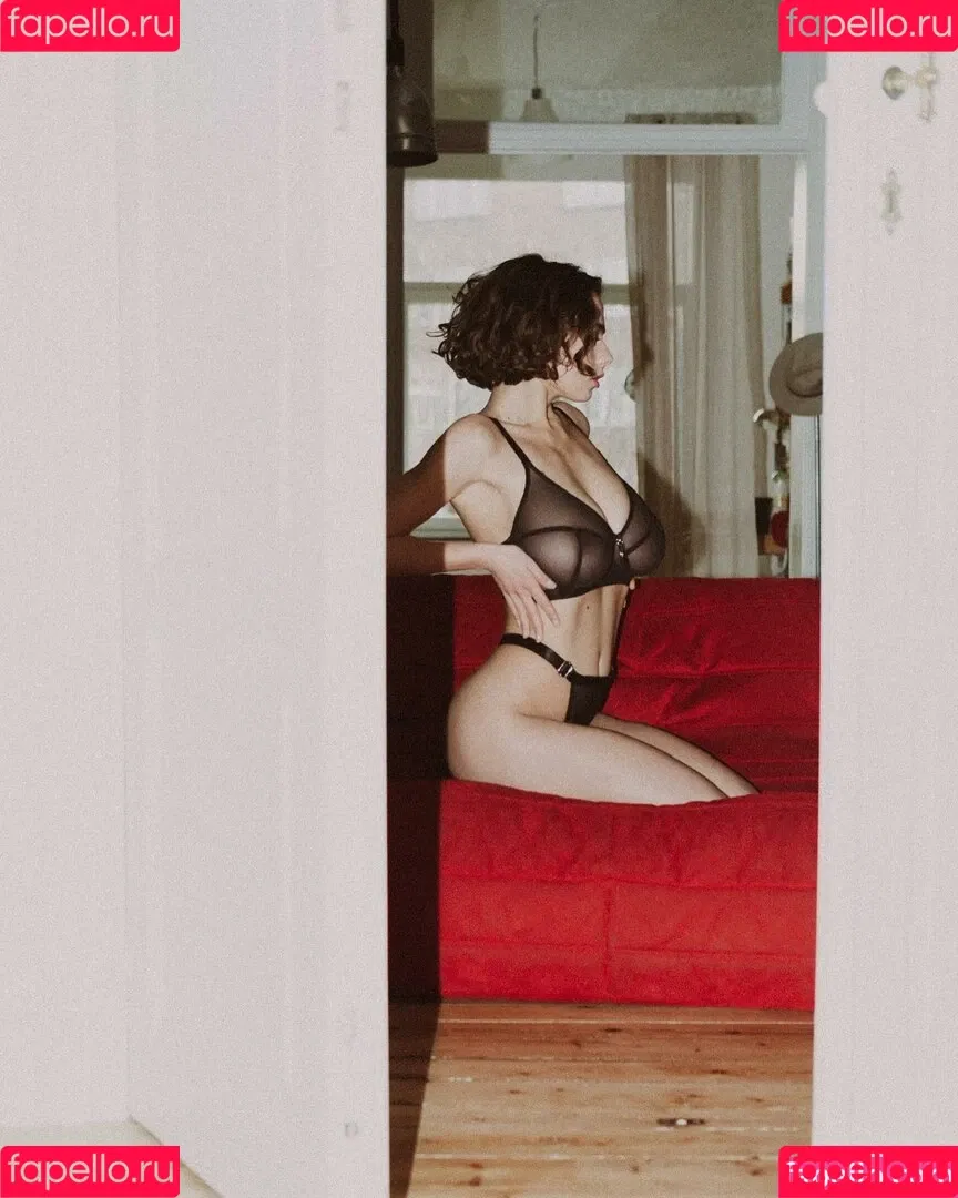 Solomia Maievska / https: / miamaievska / solomia_maievska Onlyfans Photo Gallery 
