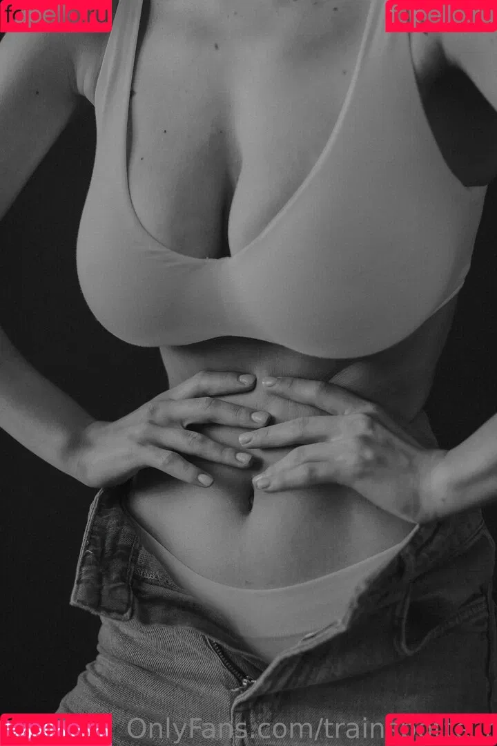 Solomia Maievska / https: / miamaievska / solomia_maievska Onlyfans Photo Gallery 