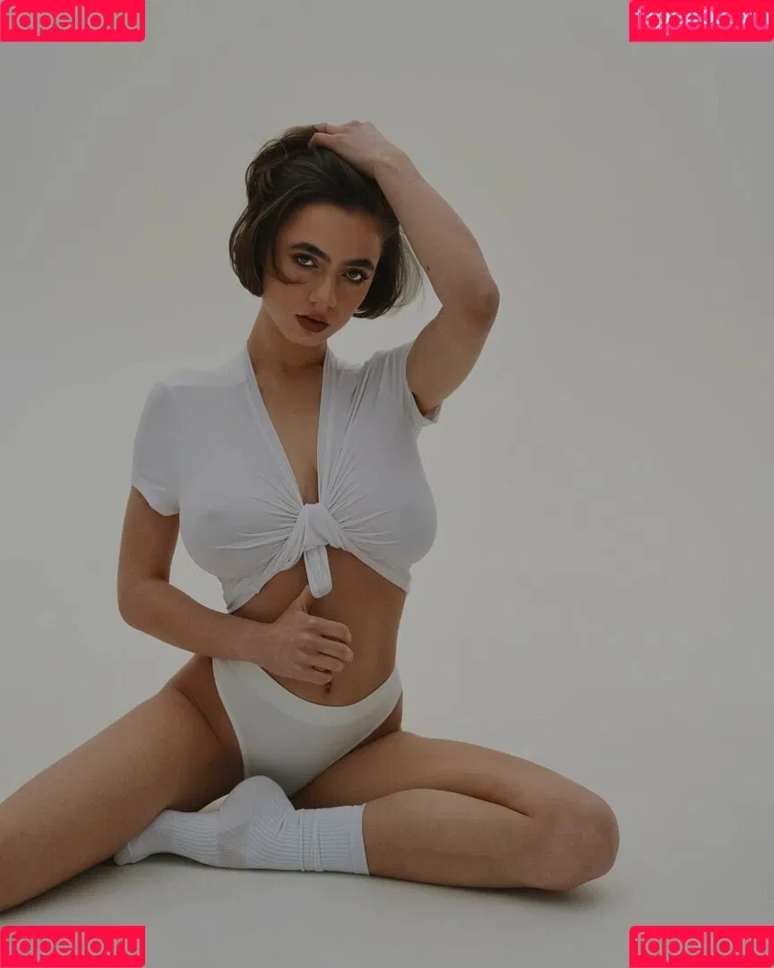 Solomia Maievska / https: / miamaievska / solomia_maievska Onlyfans Photo Gallery 