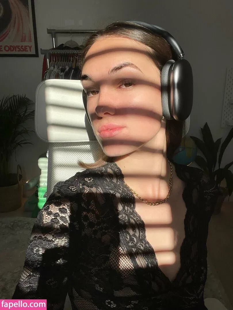 Cheekymz / https: / mysteriousmagsx Onlyfans Photo Gallery 