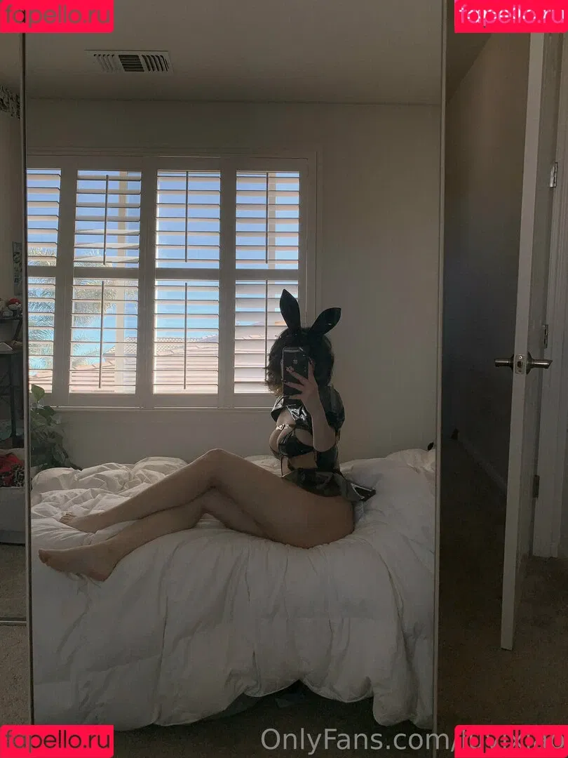 luvixiao / mercvlt / mercy / sheloveeeeeee Onlyfans Photo Gallery 