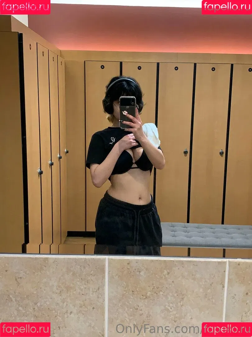 luvixiao / mercvlt / mercy / sheloveeeeeee Onlyfans Photo Gallery 
