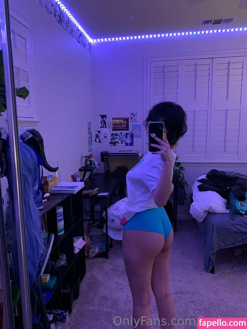 luvixiao / mercvlt / mercy / sheloveeeeeee Onlyfans Photo Gallery 