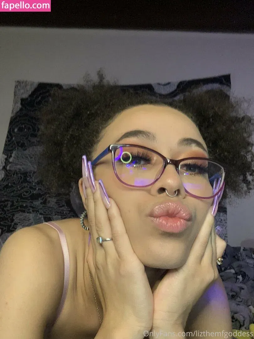 lizthemfgoddess Onlyfans Photo Gallery 
