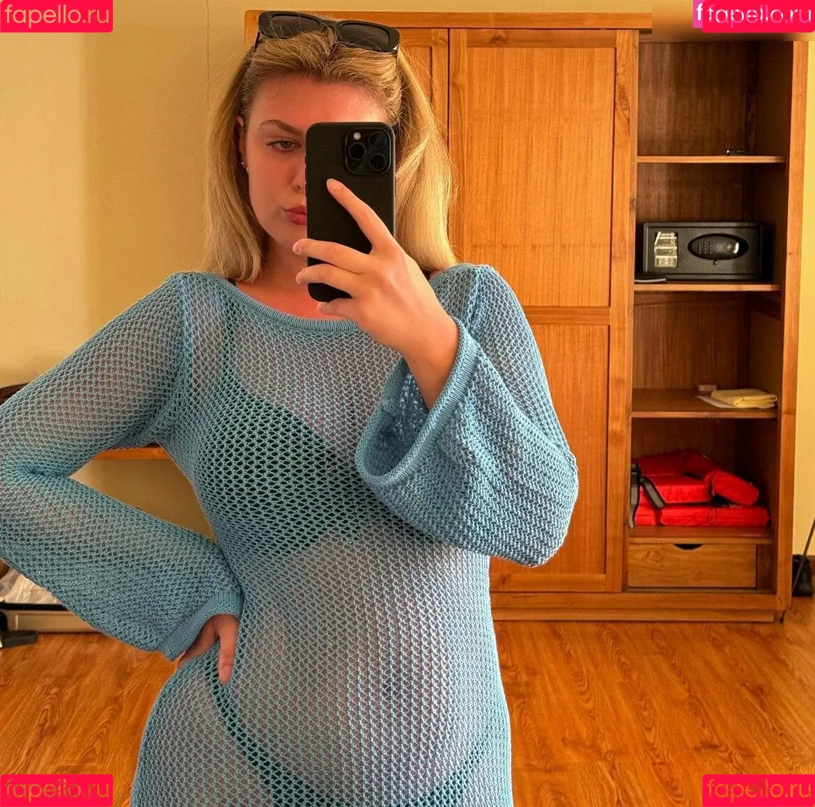 leaa_sophiee98 / leasophie_official98 Onlyfans Photo Gallery 