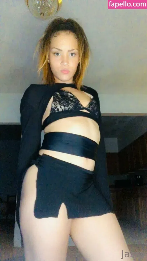 jasmine.neal.3154 / jassylulu69 Onlyfans Photo Gallery 