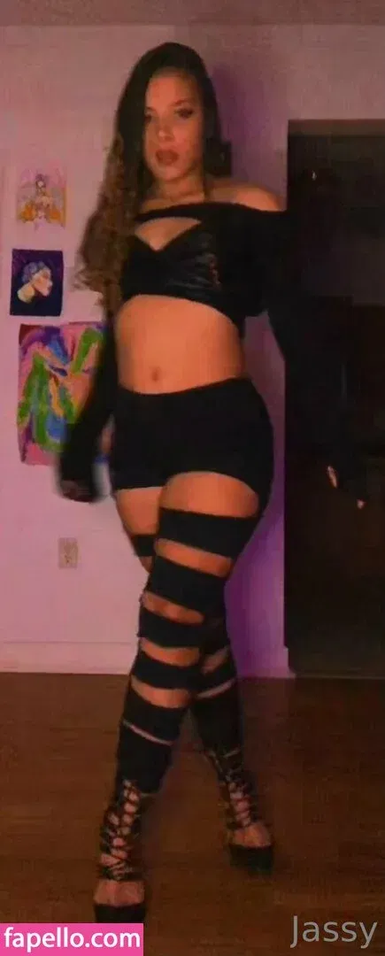 jasmine.neal.3154 / jassylulu69 Onlyfans Photo Gallery 