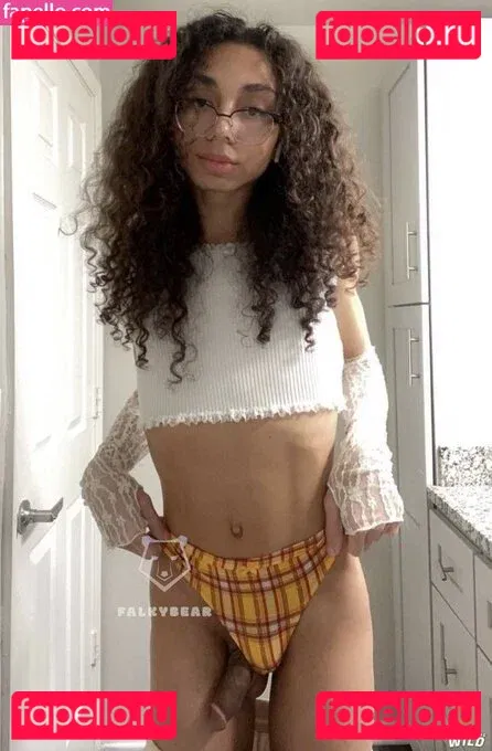 falkybear Onlyfans Photo Gallery 