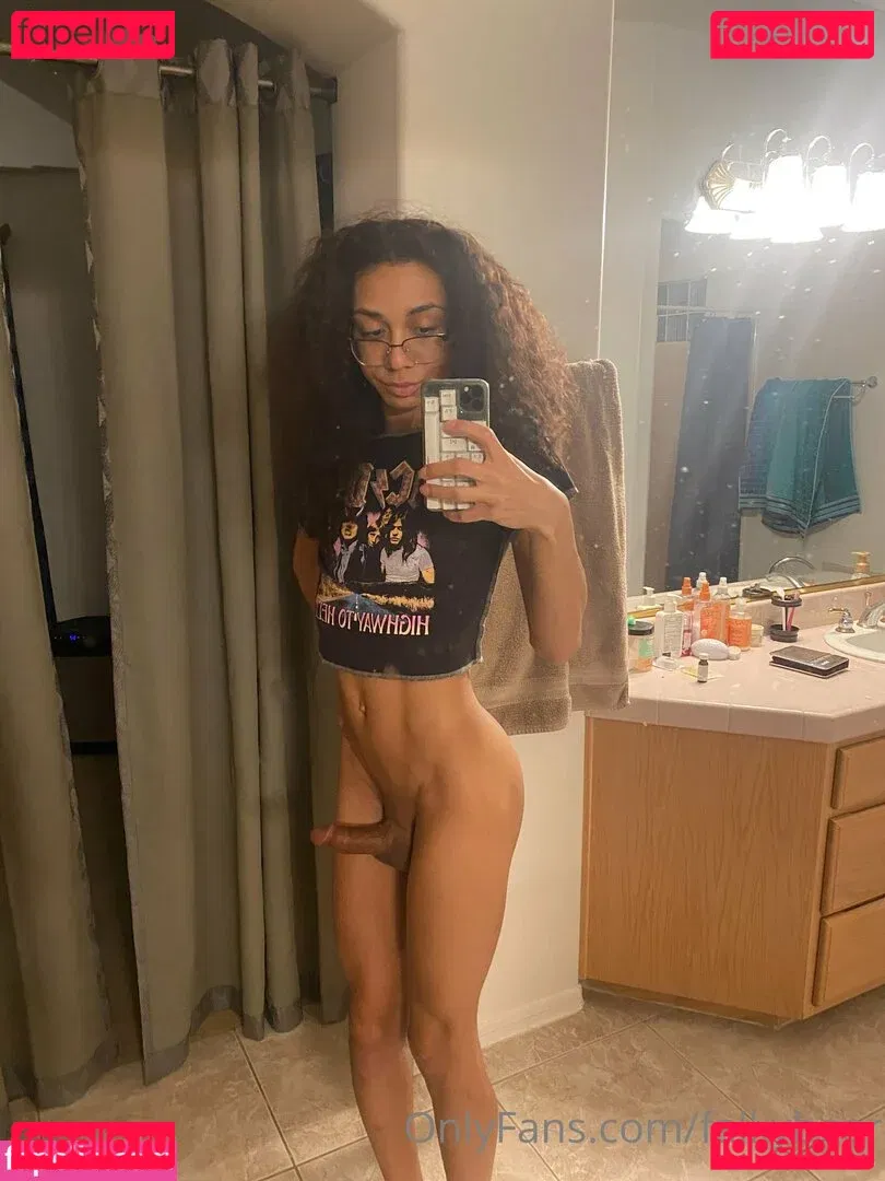 falkybear Onlyfans Photo Gallery 