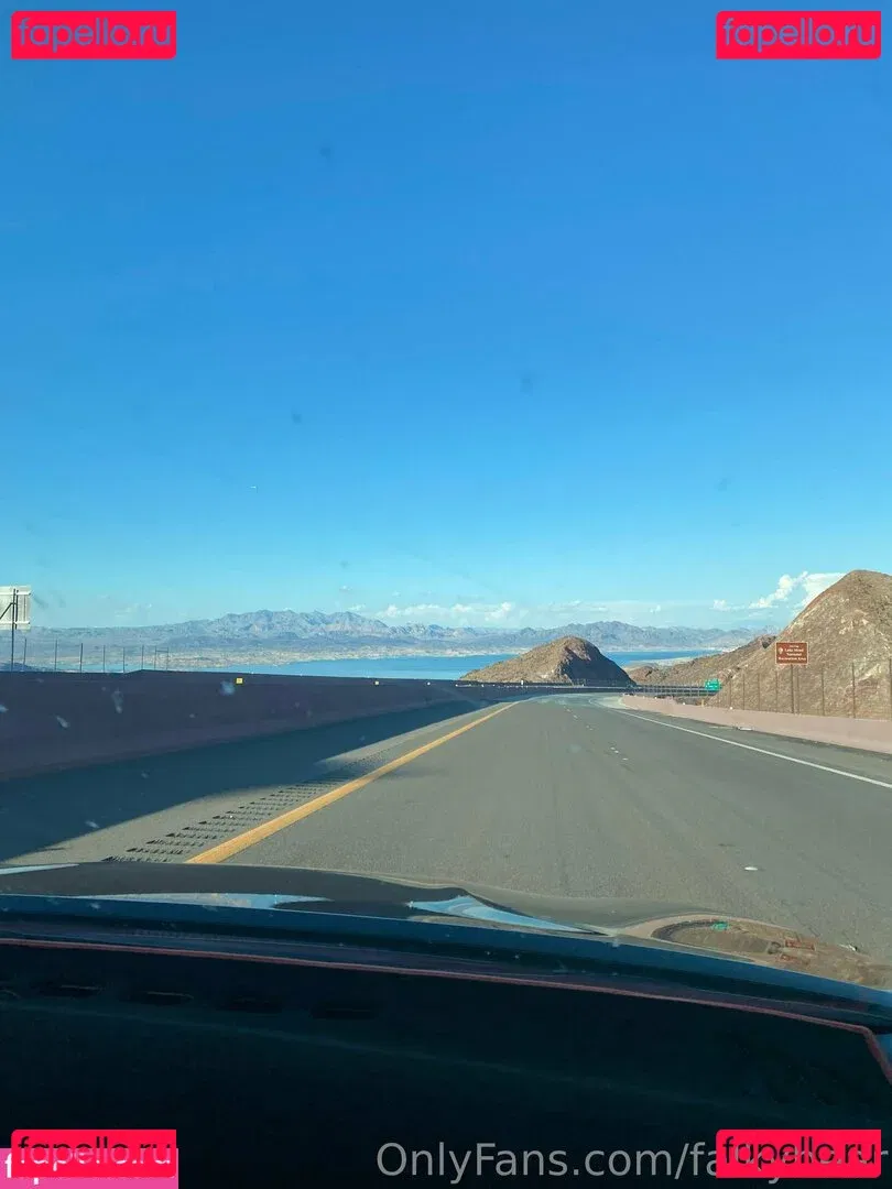 falkybear Onlyfans Photo Gallery 