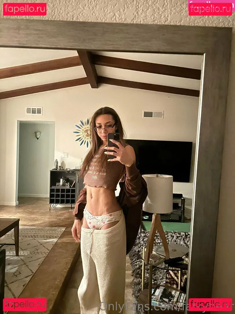 falkybear Onlyfans Photo Gallery 