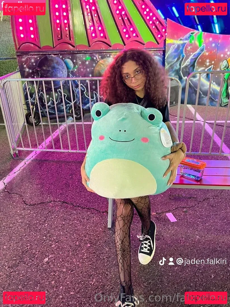 falkybear Onlyfans Photo Gallery 