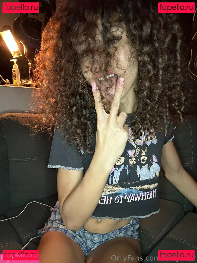 falkybear Onlyfans Photo Gallery 