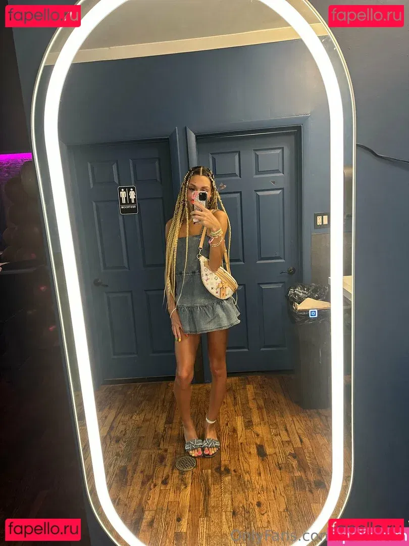 falkybear Onlyfans Photo Gallery 