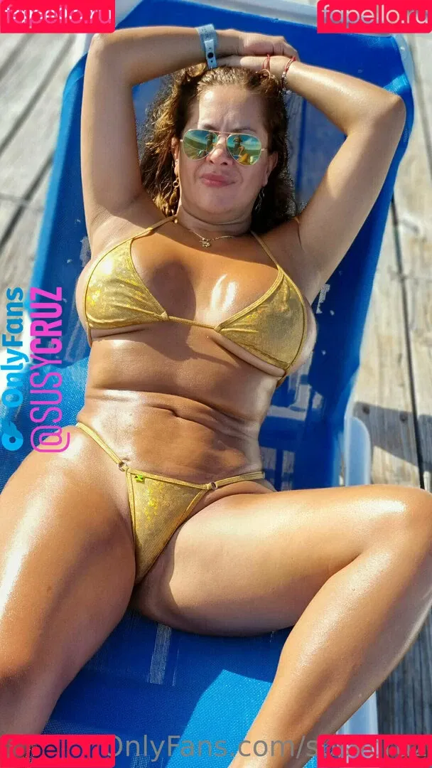 Susy Cruz / susicruzz / susycruz Onlyfans Photo Gallery 