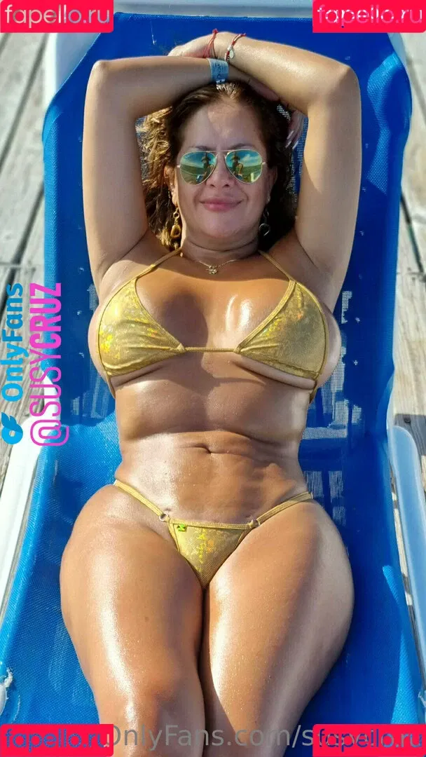 Susy Cruz / susicruzz / susycruz Onlyfans Photo Gallery 