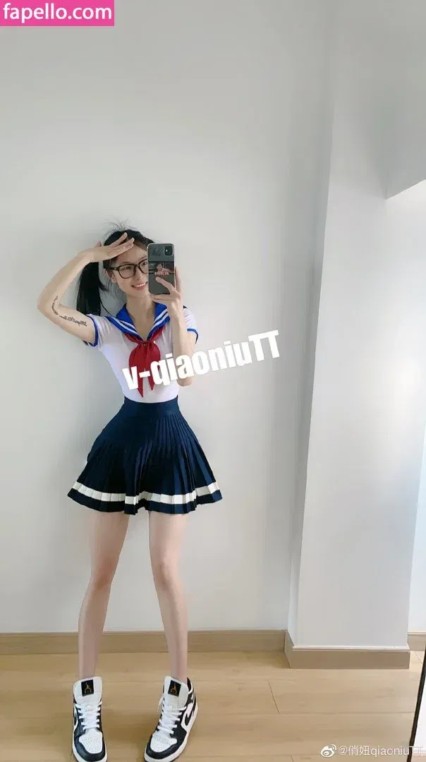 QiaoniuTT / 俏妞 Onlyfans Photo Gallery 