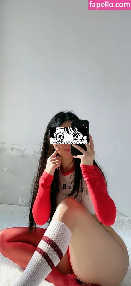 QiaoniuTT / 俏妞 Onlyfans Photo Gallery 