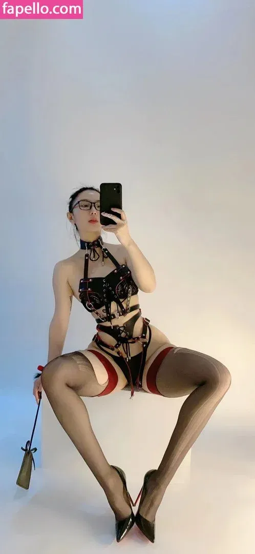 QiaoniuTT / 俏妞 Onlyfans Photo Gallery 