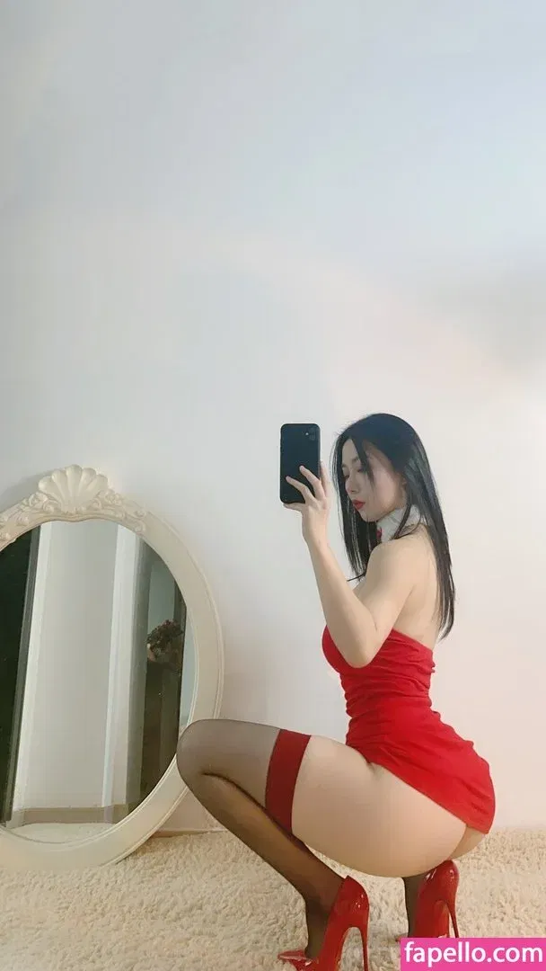 QiaoniuTT / 俏妞 Onlyfans Photo Gallery 
